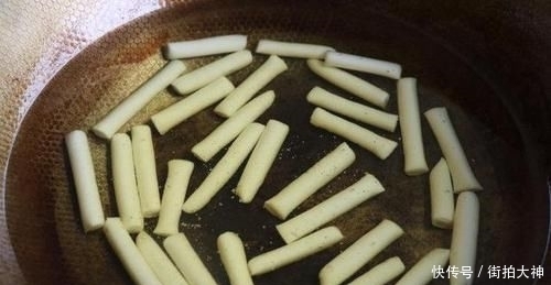 江米|又香又脆的小零食,吃一口就能吃出儿时回忆,江米条制作教程