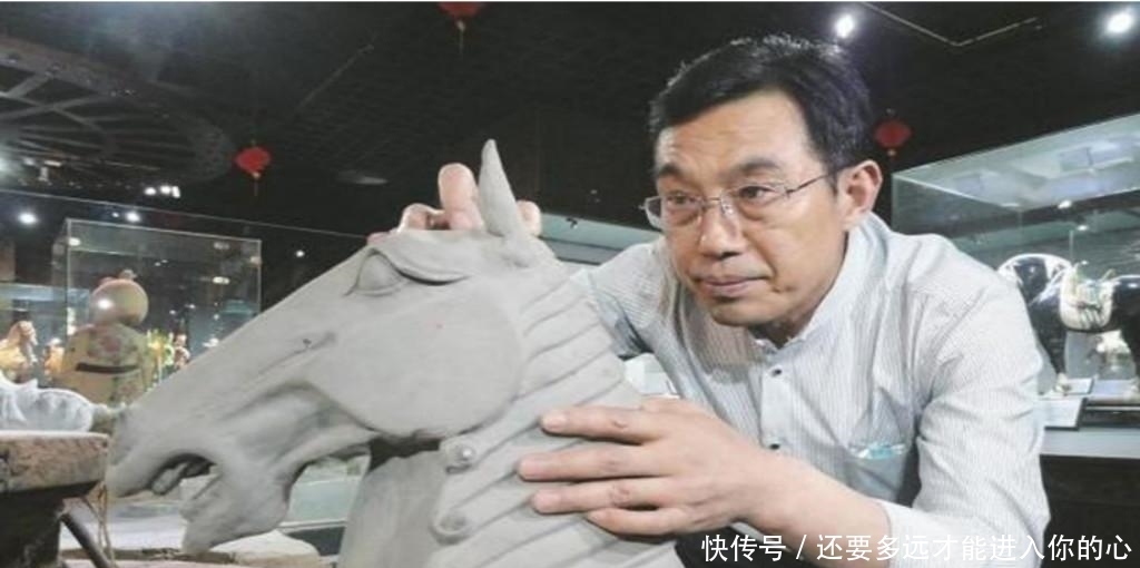 真假|中国文物造假第一人, 所仿文物连专家都辨不出真假, 被坑几十万!