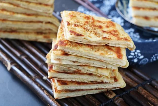  千层饼|2分钟学会做千层饼，经济实惠不用买，味道比饼店的还香