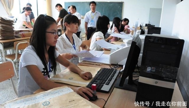 电子|电子阅卷的方式居然是这样,字迹清楚太重要了! 很多学生吃了大亏