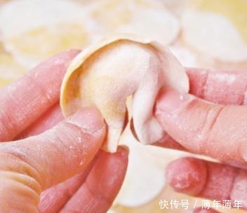 拍照|大年三十饺子这样包,好看好吃寓意好,端上桌抢着拍照