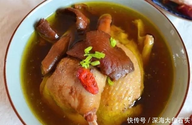  做法|老鸭汤最鲜美的13种做法，清香养胃还不腻，一连喝3碗都不够！