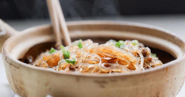 上桌|8块钱就能做出的一道菜,一上桌就被大家抢完了,只因味道太好!