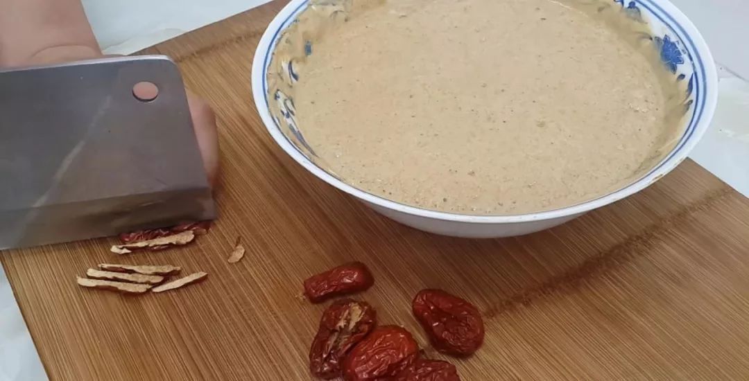 米糕|四勺红糖和一碗米饭,比没有水煮的米糕好十倍,你吃得越多,你就越想吃