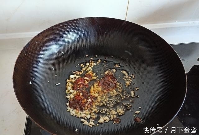好吃|新春家宴10个菜，半小时左右就上桌，朋友夸老公倍有面子