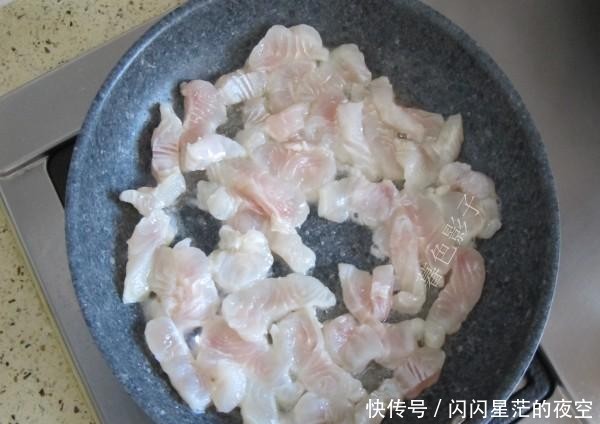  鱼肉|入伏，记得多吃这菜，比吃牛羊肉强多了，炒一锅味鲜好吃还不油腻