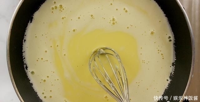 按步|自制甜点香草味泡芙,按步制作比蛋糕简单,零失误操作轻松完成