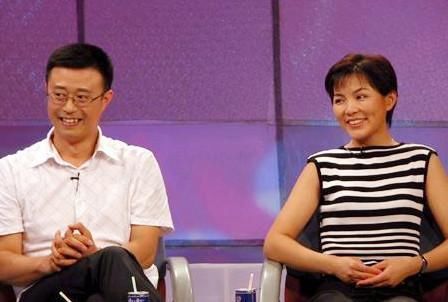  主持|他是央视名嘴，妻子意外瘫痪不离不弃，今52岁儿女双全成人生赢家