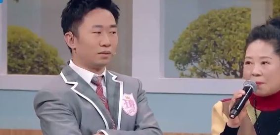  搞笑|杨迪妈妈把华晨宇叫成宇晨，谁注意华晨宇的反应简直承包我一年笑点