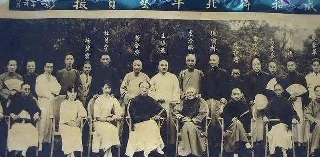 丧事|杜月笙遗言:丧事要从简,唯独棺材要花大钱买好的?原因让人泪目