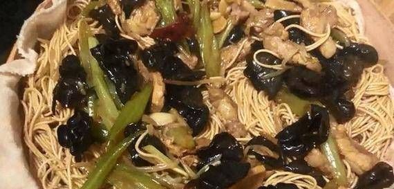 比湿|用面条做河南蒸卤面很好吃,比湿面条容易做