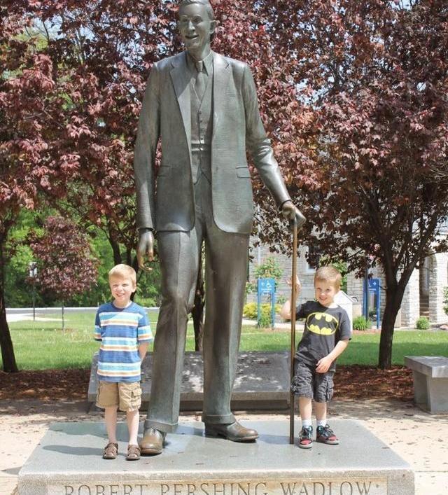  让他|被水泡害死的史上第一高人！17人抬不动他的巨棺，想盗墓得用炸药