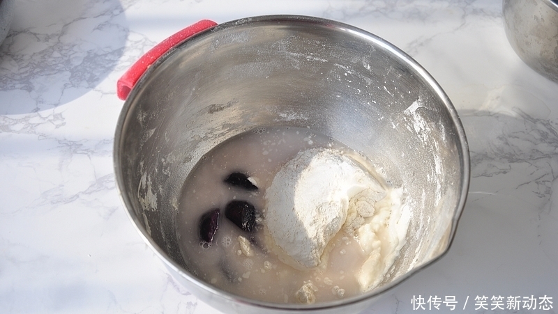 馅饼|最近,孩子迷上吃这个饼,香软拉丝,越嚼越香,做了六个不够吃