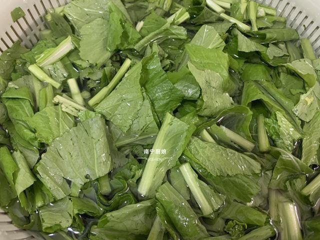 可惜|春天这菜是个宝,3块钱1斤,钙含量是牛肉的32倍,不吃太可惜了!