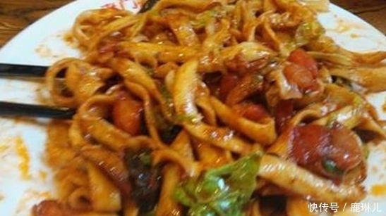 烤鱼|美食推荐:素炒刀削面、烤箱版酸辣烤鱼、红烧猪蹄、虾仁豆腐做法