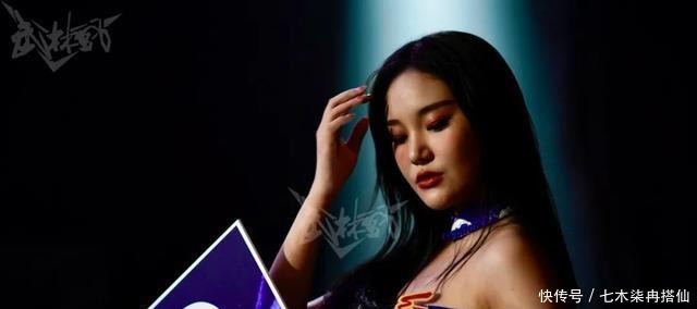 记录|记录精彩瞬间!中国超级新人王赛65KG四强即将决出