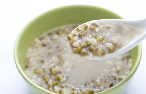 方法|不管煮啥豆子,别再直接下锅煮了,记住这3个方法,10分钟就煮烂