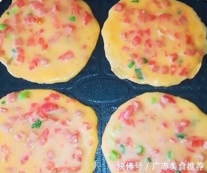  酵母|早餐学会做此饼，不发面，不加酵母，筷子搅一搅，孩子嚷着没吃够