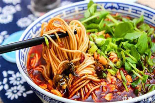  福州拌面|夏季里的拌面，各有风情又开胃饱腹