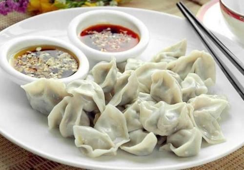 饺子|过年包饺子就用“它”,比芹菜营养比韭菜香,我家一周至少吃3次