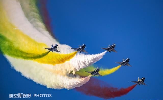  空中|空天军本是空中作秀的王者，豪华升级让人仰望，再次升级难逢敌手