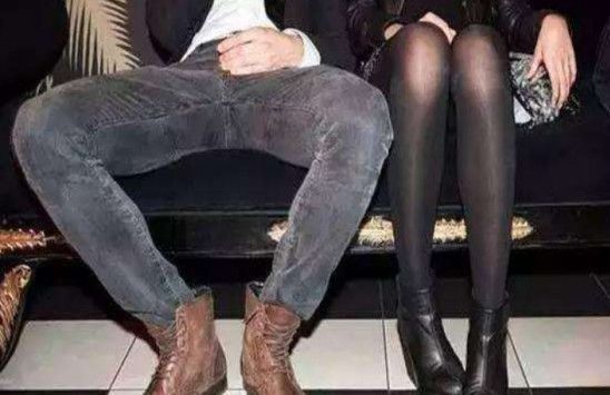 男性|女性不能分开腿坐，而男性却可以？只是因为不雅观？