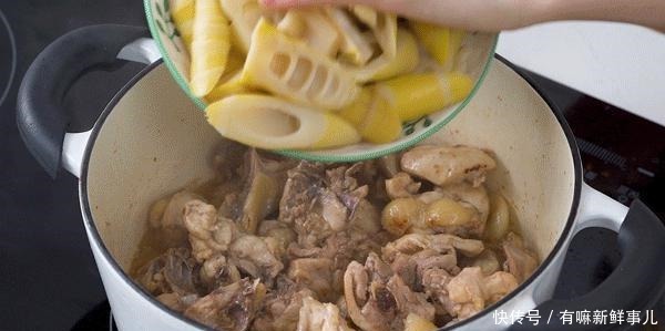 我家|春天我家从不错过它,随手焖出一锅鲜,汤汁都舔干