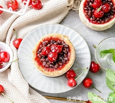 面团|日式网红樱桃红豆包