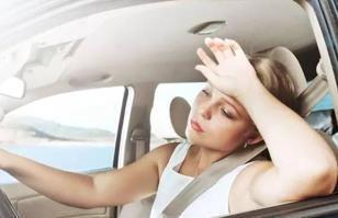 公路|为什么开车一上高速容易犯困?