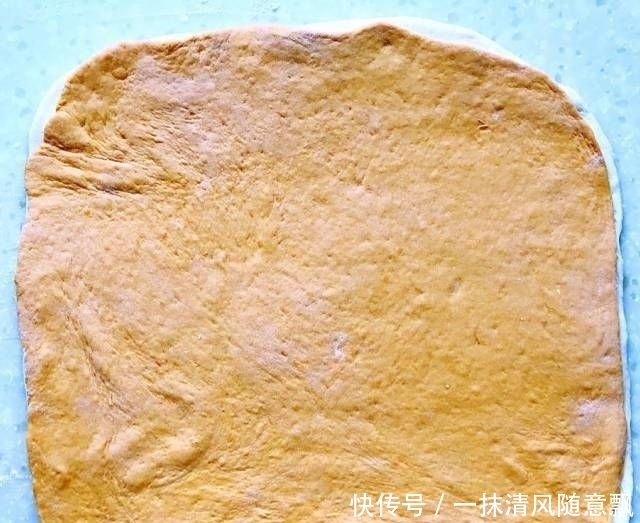 宝宝|教你做宝宝辅食,漂亮的南瓜蝴蝶馒头,做法简单,味道香甜