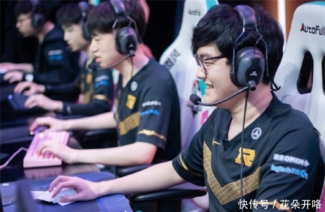 爆料|RNG女主持人爆料:2年没见过合同,解约找了新工作rng又突然要钱