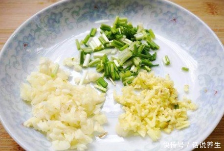 脆嫩|干煸菜花，有人焯水有人过油大厨教我正确做法，脆嫩不吸油