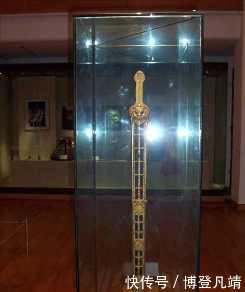 朱允炆|永乐大帝赠给活佛一把剑，被英法联军夺走，如今在英国博物馆展出