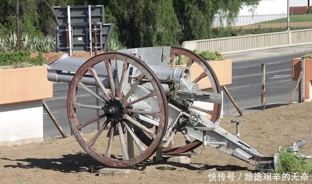 炮管|英国BLC15磅炮,这独特的造型,就像炮管被砍断了一样