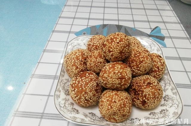 糯米粉|这美食,孩子要多吃,补钙效果好,5块钱做1大盘,香甜软糯超好吃