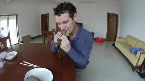 端午|这3种要去皮吃的中国美食端午粽子又上榜,老外差点当成生菜