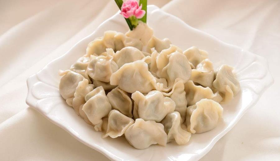  饺子馅|用此种菜做饺子馅，比韭菜鸡蛋好吃10倍，一次吃40个都不够解