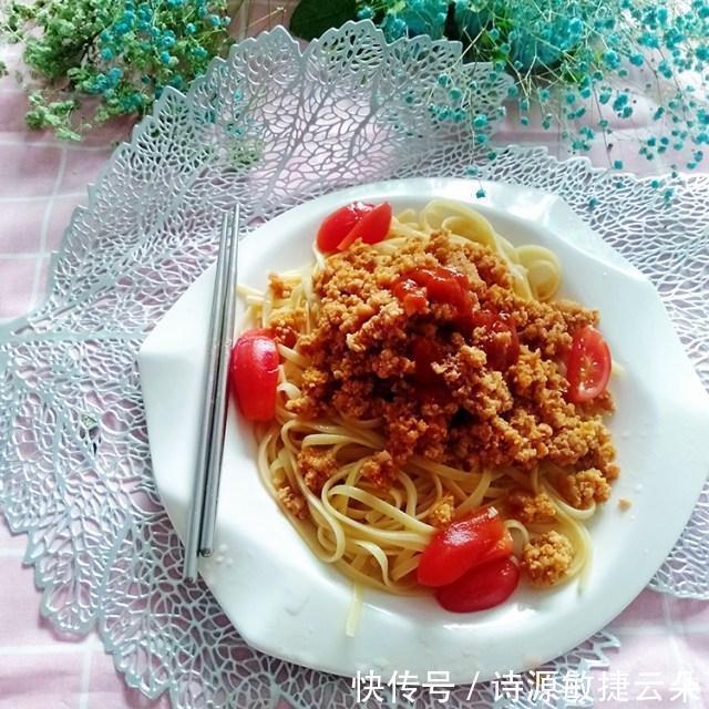 肉酱|肉酱意面,酱汁浓郁,面条劲道
