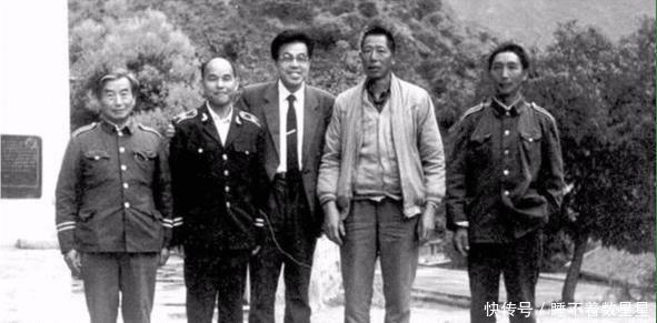 晚年|他四次越狱成功,逃亡外蒙古,娶当地美女,晚年感叹多亏了肥皂!