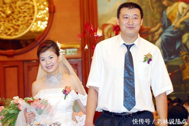 弟弟|女方父母要求女方抚养未成年弟弟,合理吗?