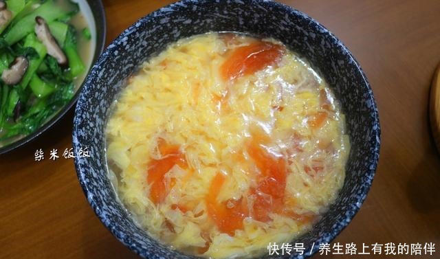 伙食|我家晚餐,3个菜1个汤,朋友说这伙食,一个月3000够不够