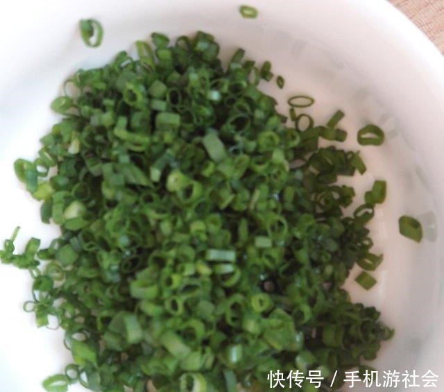 简单|葱花蛋汤,做法简单又美味