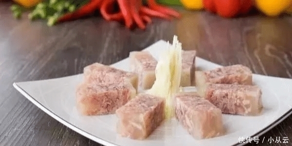 够吃|第一次去南方,6人要8个菜,点菜时老板说够吃,上菜后我们哭了