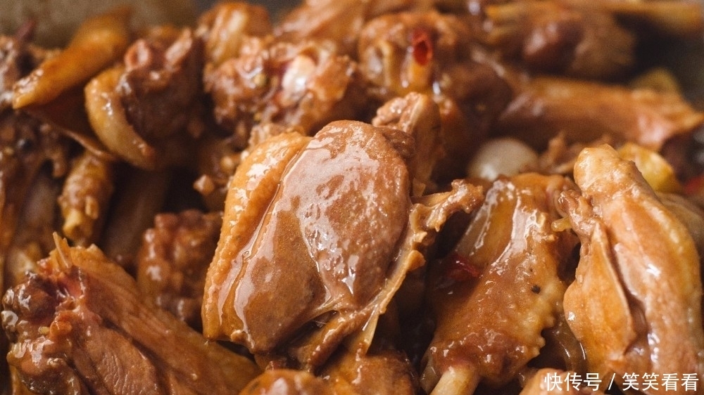 浓郁|大厨教你正宗顺德“醉鹅”家常做法,鹅肉酒香浓郁,味道很赞