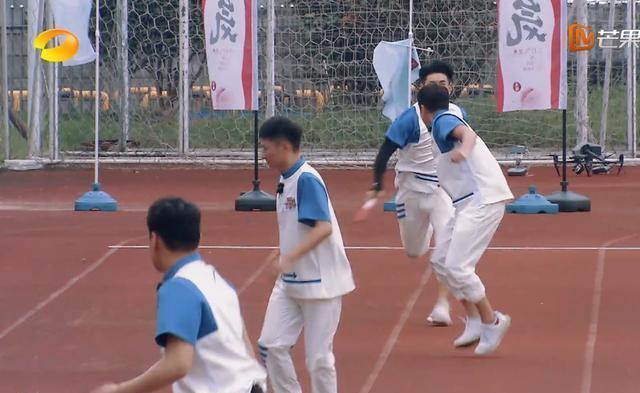 剪辑|《元气满满的哥哥》要糊?剪辑仓促游戏无聊,难成《姐姐》2.0版