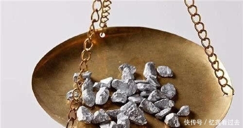 古人下馆子吃饭,为何吃完丢下一锭银子就