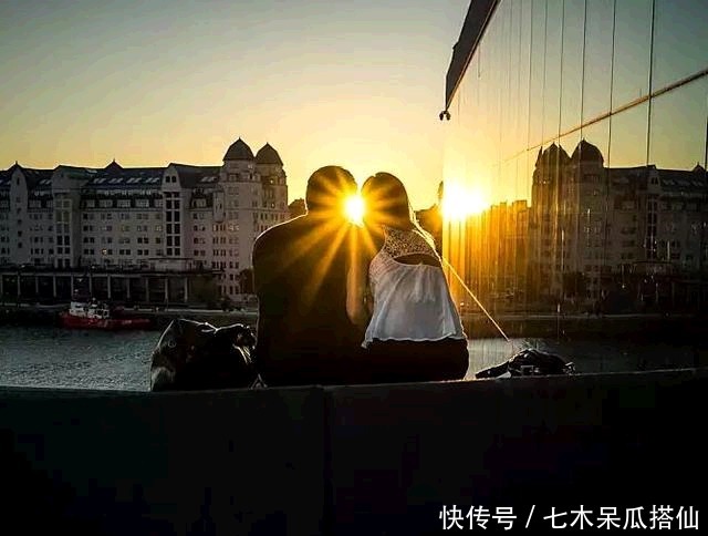  闺蜜|情侣聊天记录曝光：亲密关系也不能理所应当地索取