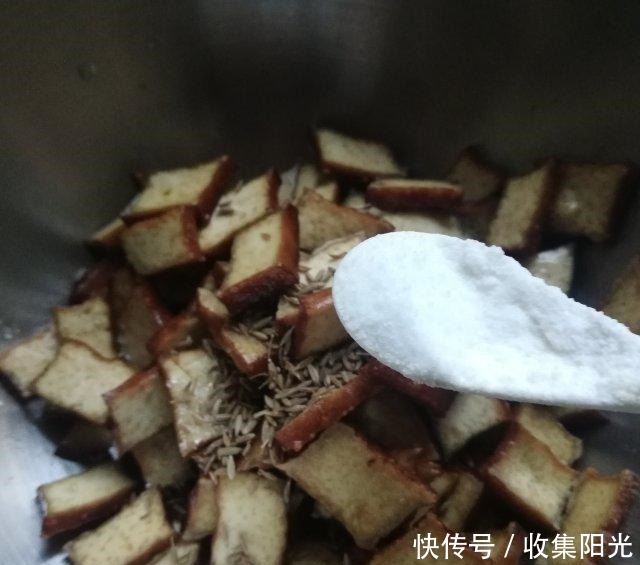 麻辣|麻辣香干,可以下饭也可以做休闲小零食