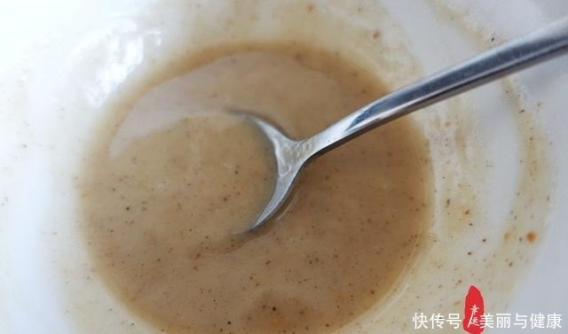 鸡蛋|三种不同的鸡蛋饼,制作方法各异,您更喜欢哪一种