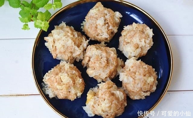 蓬松|秋天不用早起,早餐吃它最省事,不用发酵也蓬松,比馒头更香